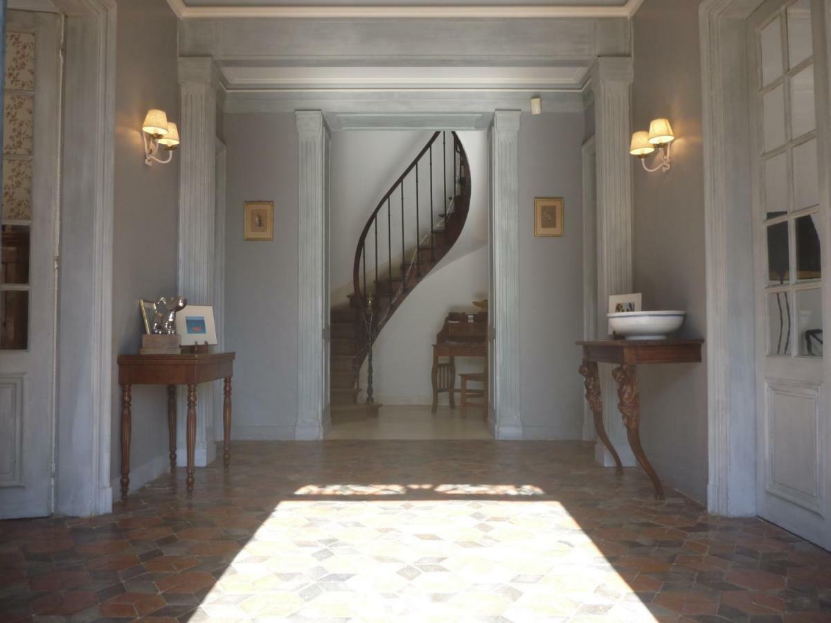 Manoir Des Tuileries Du Buisson Bed & Breakfast Верней д'Авр е д'Итон Екстериор снимка
