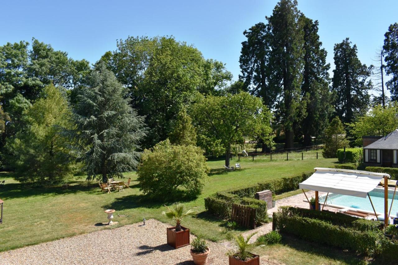 Manoir Des Tuileries Du Buisson Bed & Breakfast Верней д'Авр е д'Итон Екстериор снимка